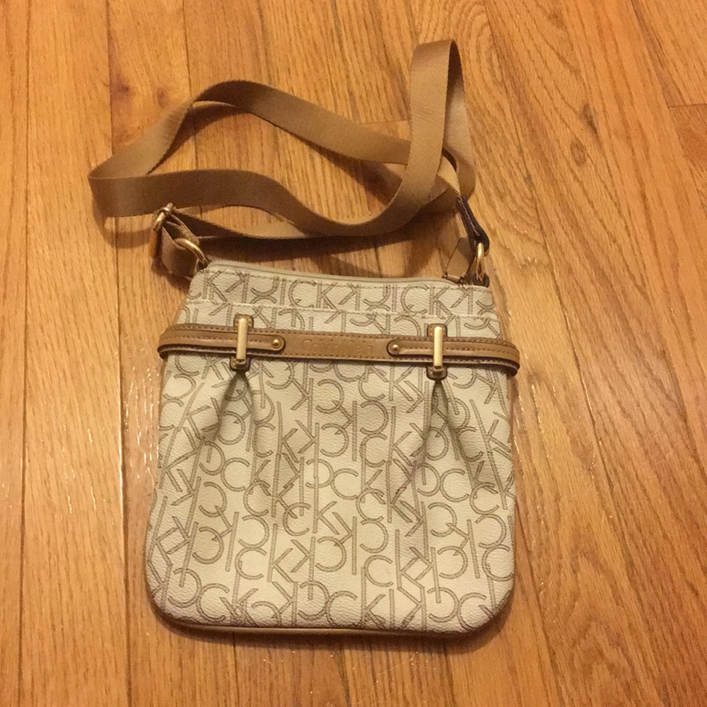 Calvin Klein crossbody purse
